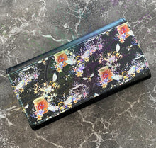 Load image into Gallery viewer, Floral Collection- Wallet (large)
